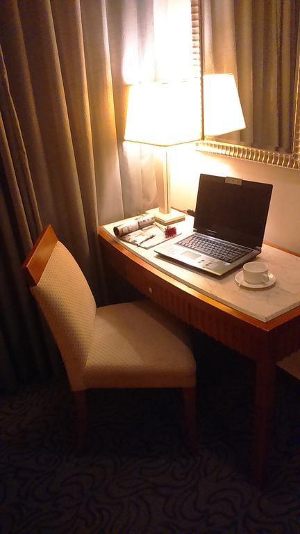Elegance Hotel Taipei Eksteriør bilde